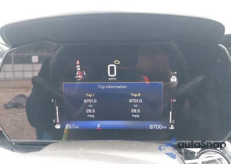 2025 Chevrolet Trax Fwd 2Rs z USA, uszkodzony, nr VIN KL77LJEP4SC186660